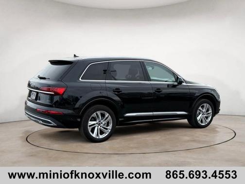 2024 Audi Q7 55 Premium Plus