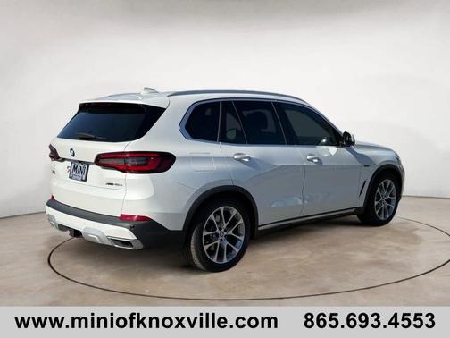 2022 BMW X5 PHEV xDrive45e