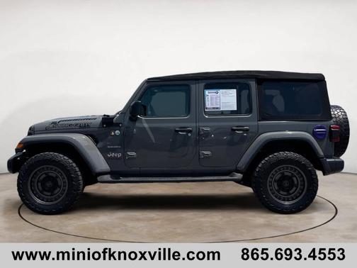Sting Gray Clearcoat 2018 Jeep Wrangler Unlimited Sahara