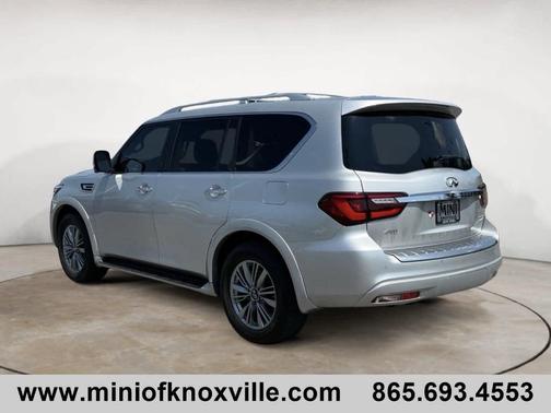 2021 INFINITI QX80 Luxe