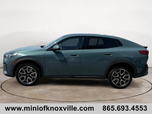 Green 2024 BMW X2 xDrive28i
