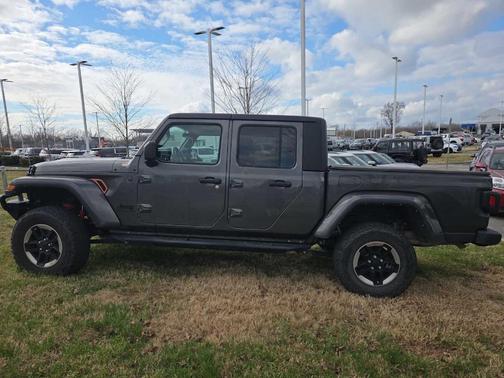 2022 Jeep Gladiator Sport