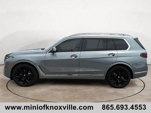 Gray Metallic 2023 BMW X7 xDrive40i