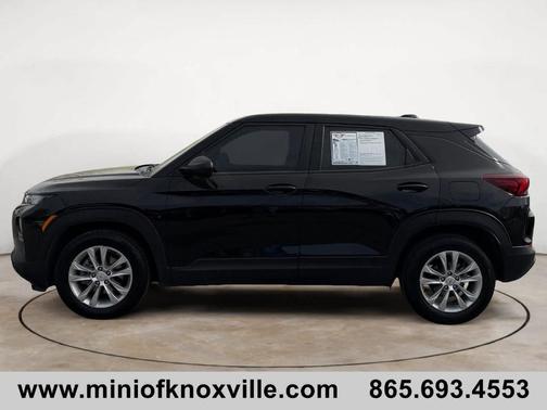 Mosaic Black Metallic 2023 Chevrolet Trailblazer LS