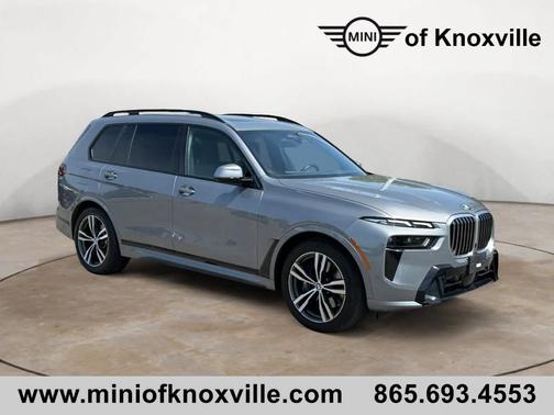 Gray Metallic 2023 BMW X7 xDrive40i