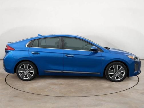 2018 Hyundai IONIQ Hybrid Limited