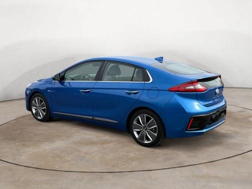 2018 Hyundai IONIQ Hybrid Limited