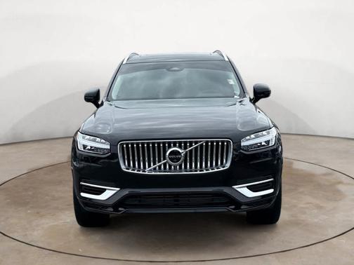 2023 Volvo XC90 Recharge Plug-In Hybrid T8 Plus Bright Theme 7-Seater