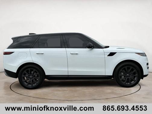 Fuji White 2024 Land Rover Range Rover Sport SE