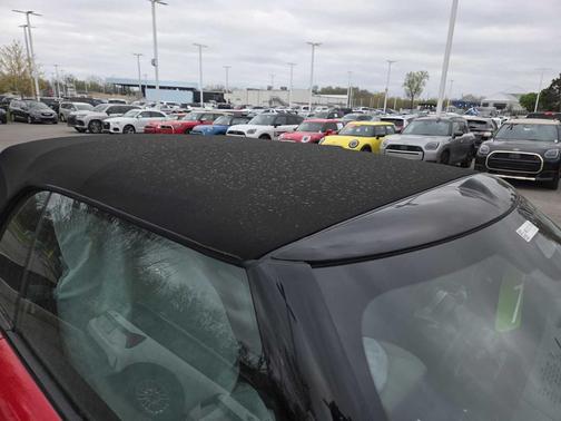 Chili Pepper Red 2026 MINI Convertible Cooper S