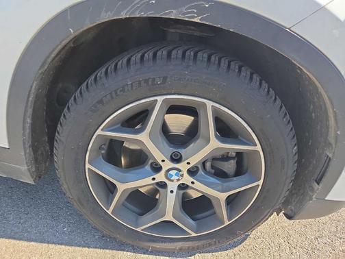 2017 BMW X1 sDrive28i