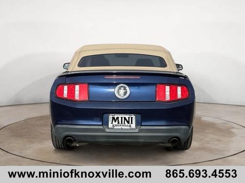 2012 Ford Mustang V6