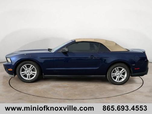 2012 Ford Mustang V6