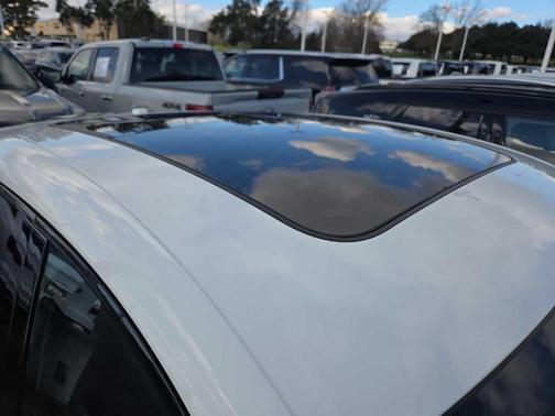 2015 Porsche Macan Turbo