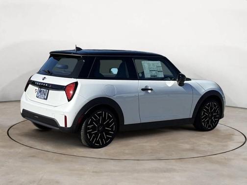 2026 MINI Hardtop S