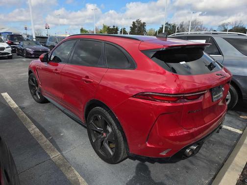2022 Jaguar F-PACE SVR