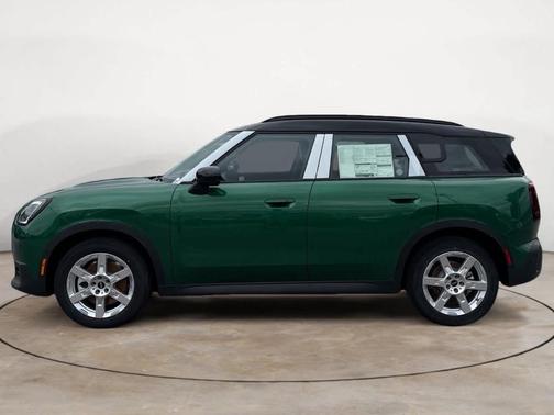 British Racing Green IV Metallic 2026 MINI Countryman S