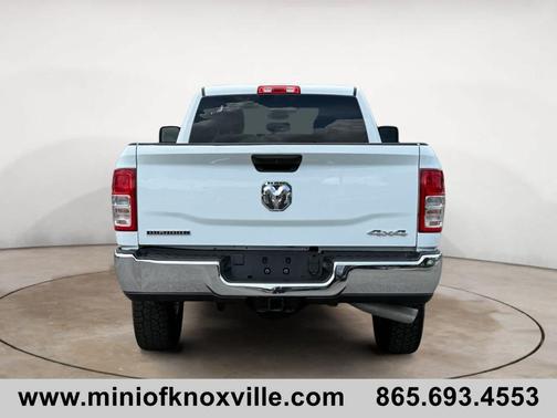 Bright White Clearcoat 2024 RAM 3500 Big Horn
