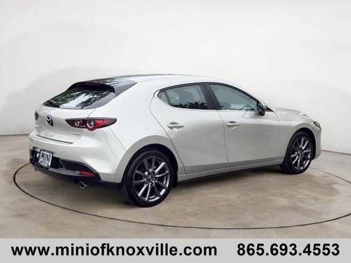 2023 Mazda Mazda3 FWD w/Preferred Package