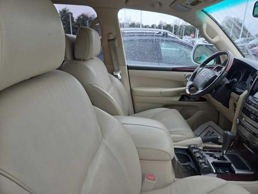 2015 Lexus LX 570 Base