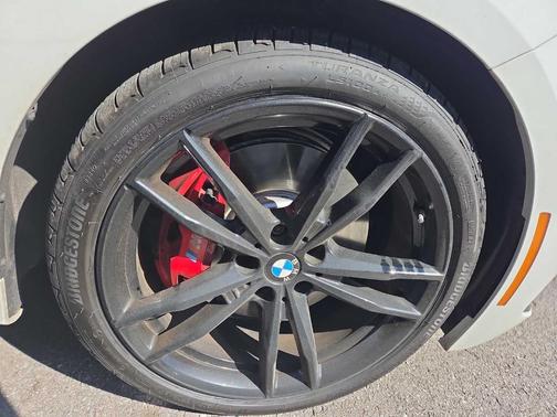 Alpine White 2023 BMW 330 i xDrive