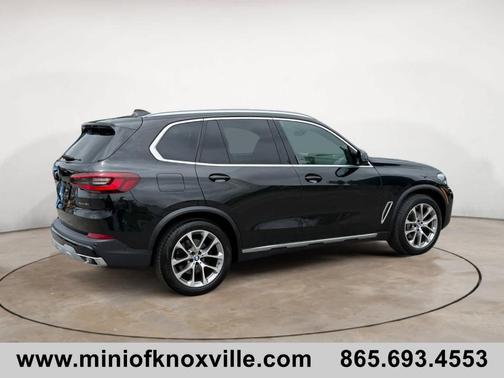 Black Sapphire Metallic 2022 BMW X5 xDrive40i
