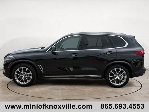 Black Sapphire Metallic 2022 BMW X5 xDrive40i