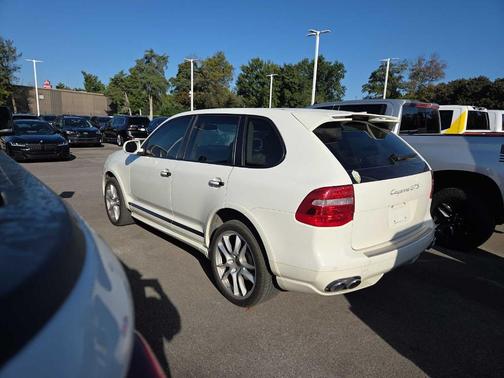 2008 Porsche Cayenne GTS