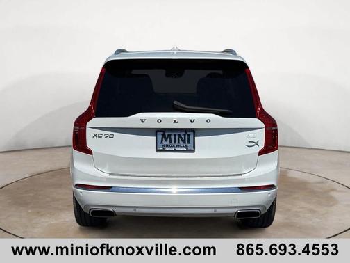 White 2021 Volvo XC90 Recharge Plug-In Hybrid T8 Inscription Expression 7 Passenger