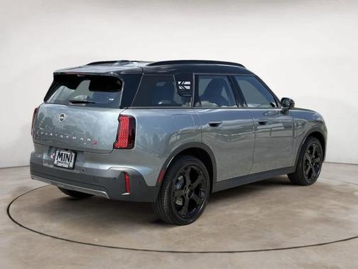 2025 MINI Countryman S