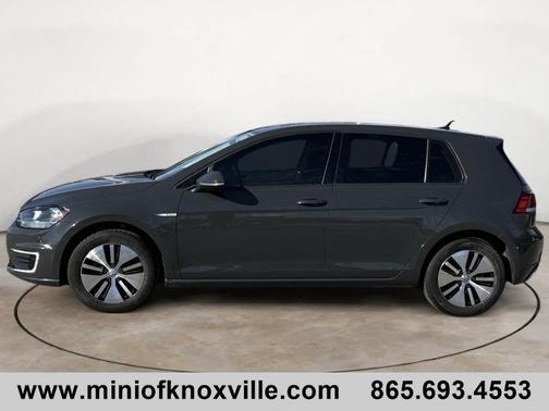 2019 Volkswagen e-Golf SE