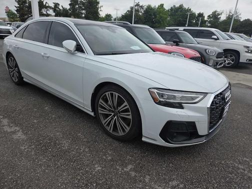 Glacier White Metallic 2024 Audi A8 L 55