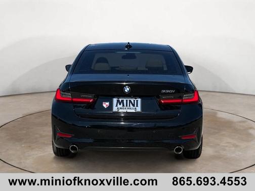 2021 BMW 330 i