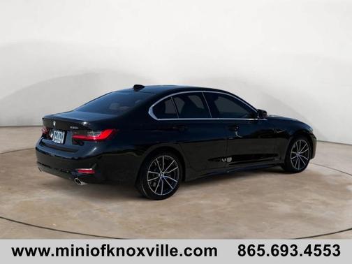 2021 BMW 330 i