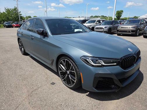 Alpine White 2023 BMW M550 i xDrive