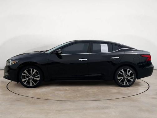 Black 2016 Nissan Maxima 3.5 SV