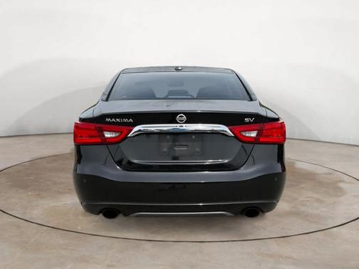 Black 2016 Nissan Maxima 3.5 SV