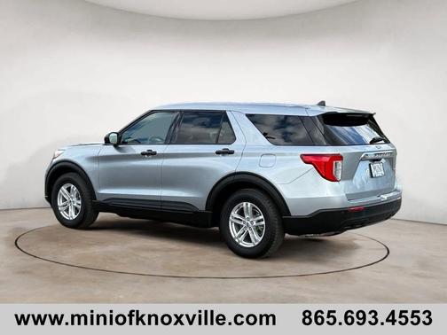 2023 Ford Explorer Base