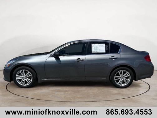 2011 INFINITI G37x Base