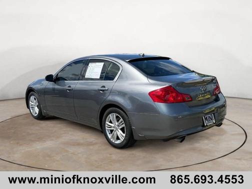 2011 INFINITI G37x Base