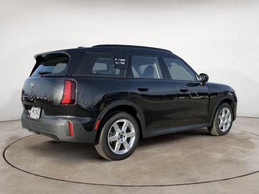 2025 MINI Countryman S