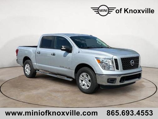 2019 Nissan Titan SV