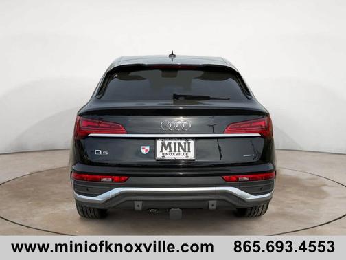 Mythos Black Metallic 2023 Audi Q5 45 S line Premium Plus