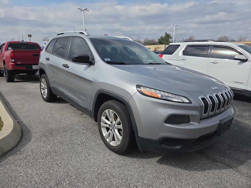 2015 Jeep Cherokee Sport