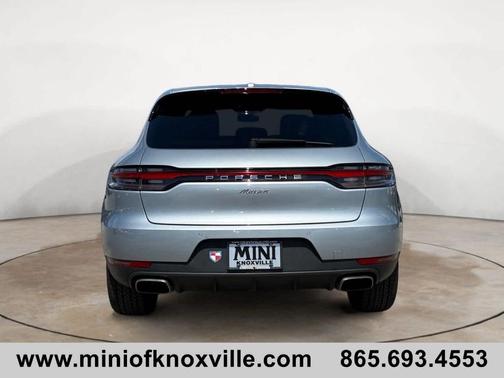 2021 Porsche Macan Base