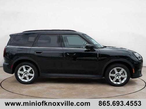 Midnight Black 2025 MINI Countryman S