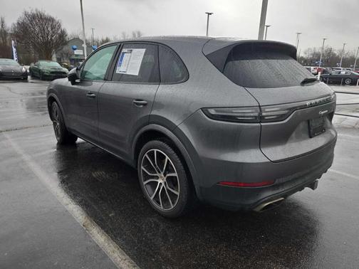 2020 Porsche Cayenne Base