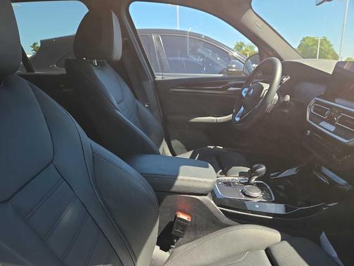 Alpine White 2024 BMW X3 xDrive30i