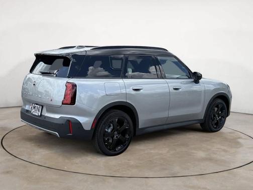 2025 MINI Countryman S