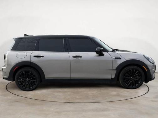 2022 MINI Clubman Cooper S